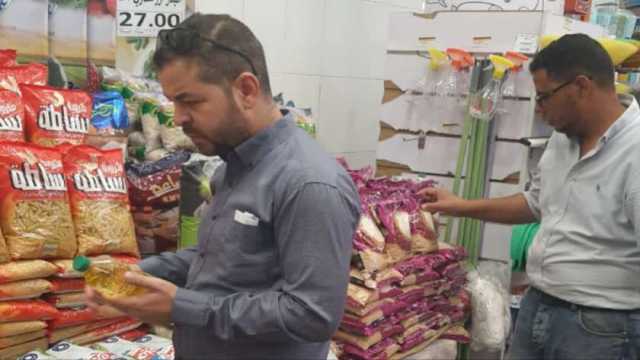 تراجع أسعار 12 سلعة أساسية بالأسواق.. بينها الأرز والزيت