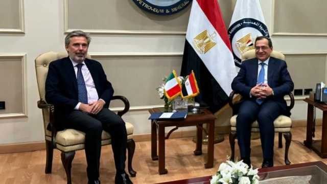 شراكات جديدة بين البترول وإيطاليا لتصنيع وقود الطائرات المستدام