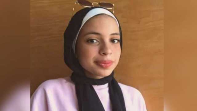 طالبة بجامعة الطفل بالسويس تفوز في مسابقة أكاديمية البحث العلمي للفيزياء