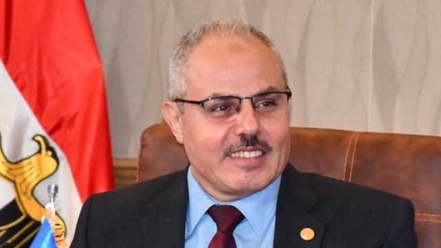 رئيس جامعة قناة السويس يطمئن الطلاب: «الامتحانات من المنهج»