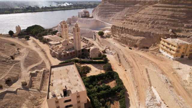 المجمع المقدس يقرر عودة حياة الرهبنة لدير الأمير تادرس الشطبي بمنفلوط