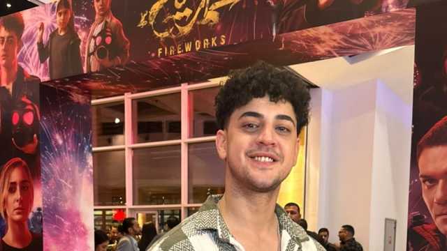 آدم الشرقاوي والطفلة لافينيا أول حضور العرض الخاص لفيلم «شماريخ»