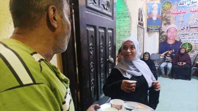 توزيع قرفة وأرز بلبن.. احتفالات المولد النبوي الشريف بالدقهلية