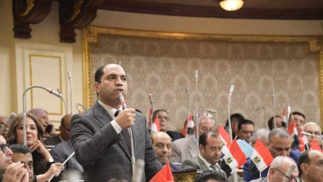 عمرو درويش: مبادرة منتدى شباب العالم تنبيه المجتمع الدولي لاحترام حقوق البشر