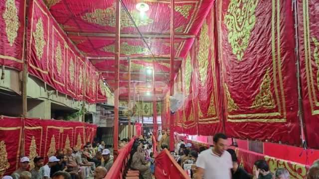 مواطنو كفر الشيخ يتوافدون على مكاتب الشهر العقاري لتحرير توكيلات للرئيس السيسي