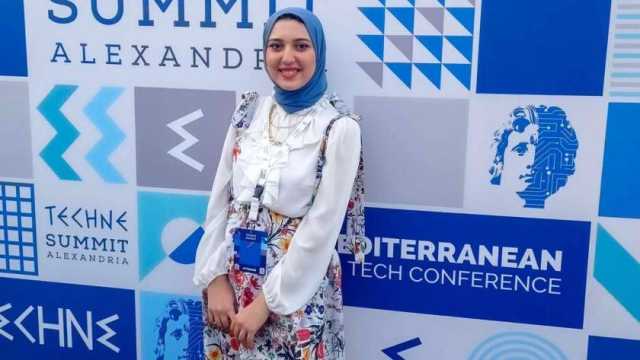 الورد هيعيش طول العمر.. فكرة «سهيلة» للحفاظ على الذكريات السعيدة