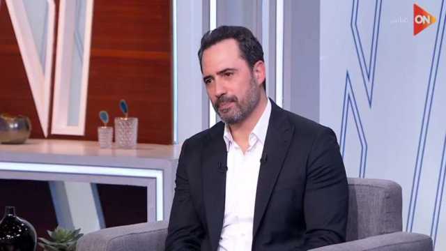 ظافر العابدين عن دور صبا مبارك في «أنف وثلاث عيون»: «حسيت إنها طبيبة نفسية فعلا»