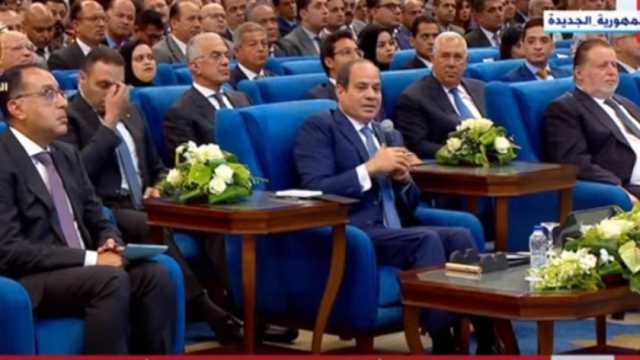 الرئيس السيسي يوجه بسرعة الانتهاء من تطوير ميناء الإسكندرية في 2025
