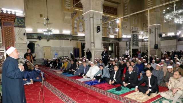 محافظ الشرقية يشهد احتفالية ذكرى ليلة النصف من شعبان بمسجد الفتح 