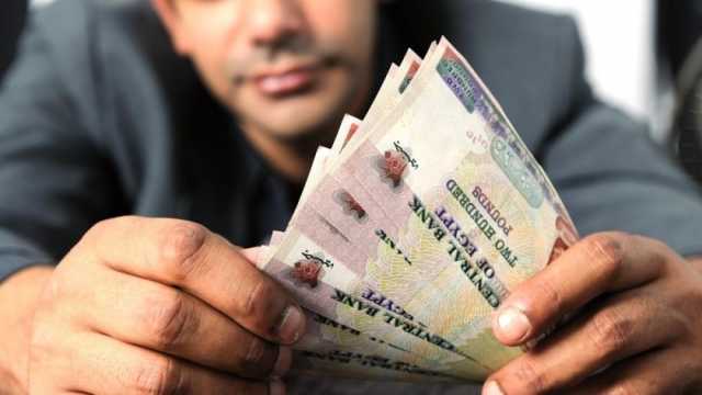 شهادة ادخار ذات عائد سنوي 27% أم شهري 23.5%؟.. مصرفي يوضح أيهما أفضل