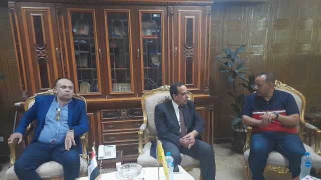 محافظ شمال سيناء يستقبل وفد من وزارة الصحة: «نجحنا في أكبر اختبار»