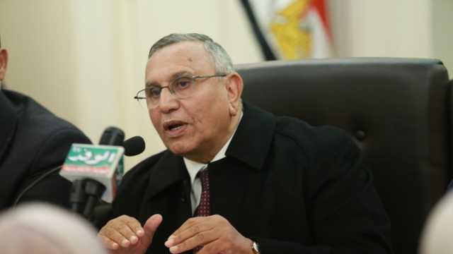 رئيس حزب الوفد: قرارات البنك المركزي مفيدة للاستثمارات الأجنبية