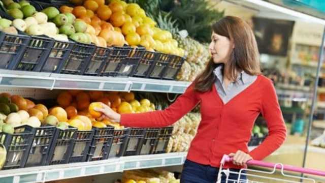 استقرار أسعار الفاكهة اليوم الجمعة 12-1-2024 في الأسواق والمحلات