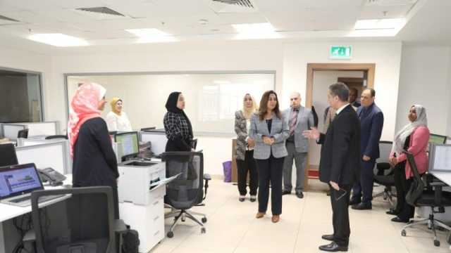 منال عوض: العمل على تطوير الإدارة المحلية لنيل رضا المواطنين