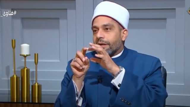 أمين الفتوى بدار الإفتاء: تأخير حركة الركوع على التكبير لا يبطل الصلاة