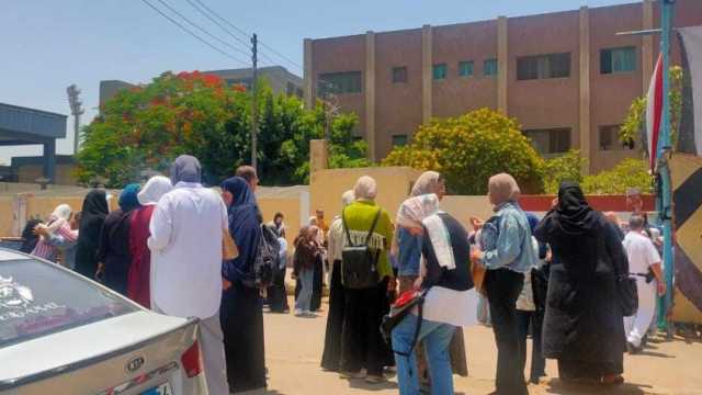معنى الكلالة يبحث عنها طلاب الثانوية العامة.. مدرس لغة عربية يوضح