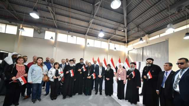 الأقباط بالكويت يدلون بأصواتهم في الانتخابات الرئاسية (صور)