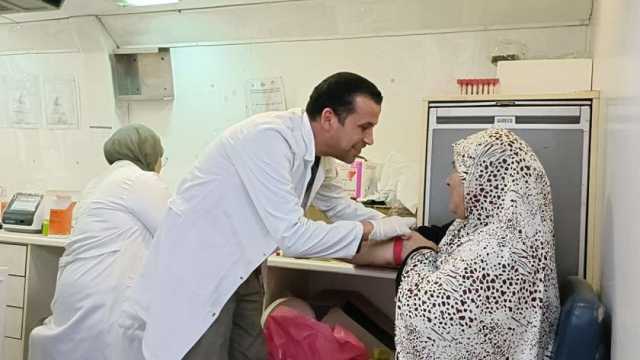 الكشف على 2500 حالة خلال قافلة طبية في قرية «بشبيش» بالمحلة الكبرى