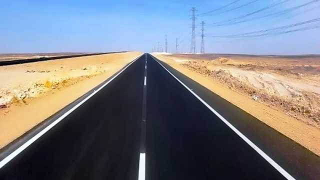 إنجازات 10 سنوات.. طفرة في مشروعات الطرق والكباري بسوهاج