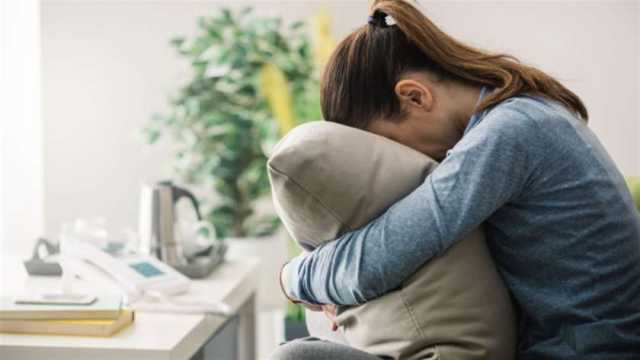 هل يمكن أن يكون الاكتئاب معديًا كالأنفلونزا؟.. دراسة حديثة تكشف مفاجأة