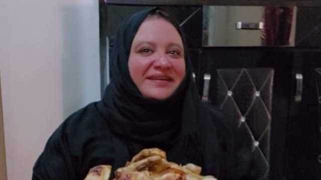 سيدات صحبة الخير في الزقازيق يسعدن المسنين بـ«100 وجبة»: «دول أهالينا»