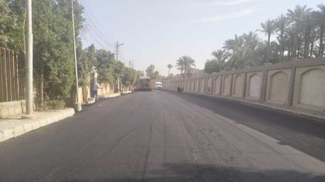 محافظة الجيزة: تطوير ورصف طريق مركز التنمية بسقارة والبر الغربي
