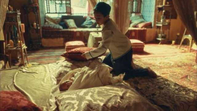 بعد محاولة قتل الرضيع جودر.. كيف نتعامل مع غيرة الأبناء من المولود الجديد؟