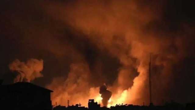 الاحتلال الإسرائيلي يواصل عدوانه بقصف وأحزمة نارية كثيفة شمال ووسط غزة