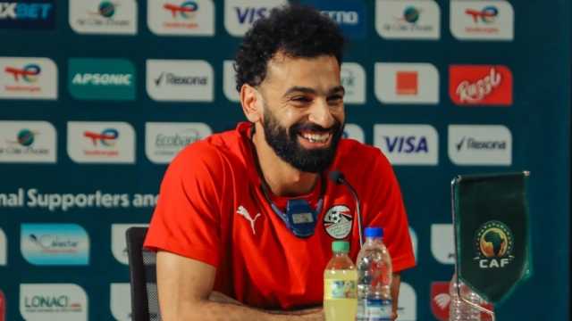 ناقد رياضي: وجود محمد صلاح مع المنتخب كان مهما لرفع معنويات اللاعبين