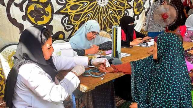 تقديم خدمات طبية لـ470 مواطنا ضمن قافلة سكانية بالبحيرة