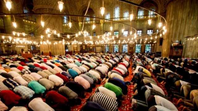 قناة الناس تنقل شعائر صلاتي العشاء والتراويح من الجامع الأزهر