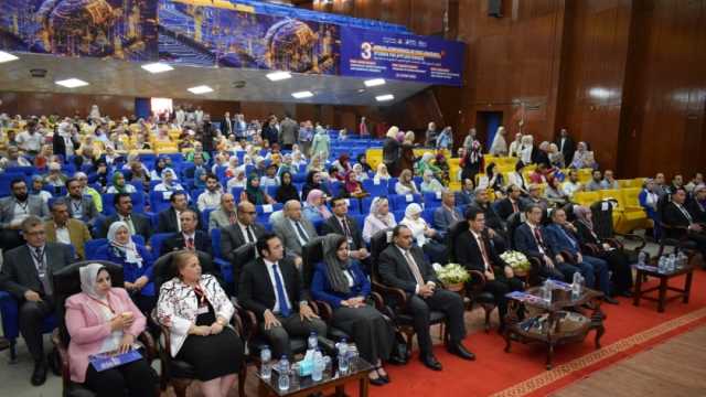 انطلاق المؤتمر السنوي الثالث للدراسات العليا بالعلوم التطبيقية في بنها