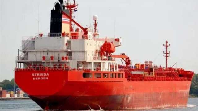 «اقتصادية قناة السويس»: تداول 254 سفينة بالمواني الشمالية في نوفمبر الماضي