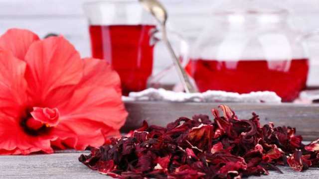 طريقة عمل الكركديه الساقع بنكهات مختلفة.. أحلى من الجاهز