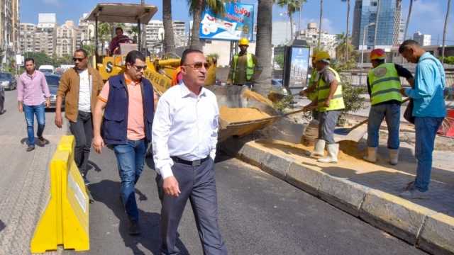 محافظ الإسكندرية: انتهاء أعمال مشروع رصف الطرق قبل بدء العام الدراسي