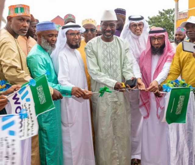 الندوة العالمية تدشن مركزًا تنمويًا في غينيا كوناكري