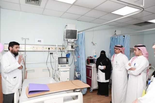 تدشين وحدة العناية المركزة للأطفال في مستشفى الإيمان العام