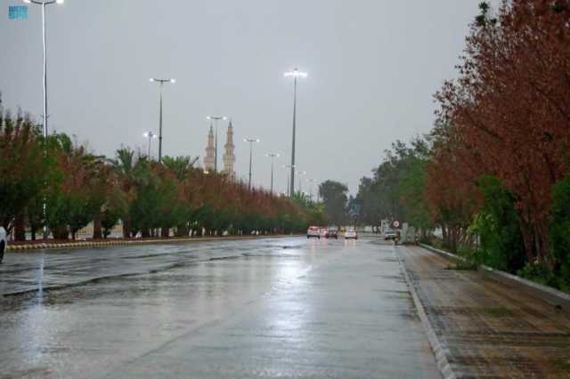 طقس الأحد: أمطار ورياح نشطة على معظم مناطق المملكة