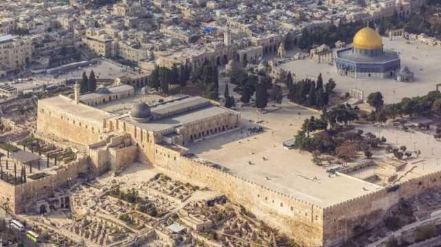 مستوطنون يقتحمون المسجد الأقصى المبارك