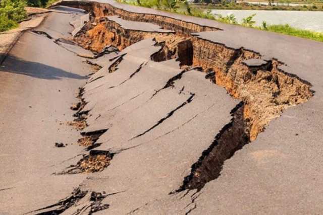 زلزال مدمر بقوة 6.2 درجة يضرب سواحل بابوا غينيا الجديدة