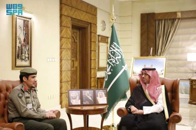 اطلع على تقرير عن أعمال موسم العمرة.. محافظ جدة يستقبل مدير جوازات منطقة مكة المكرمة