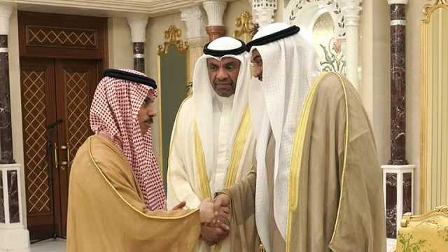 أشاد بالعلاقات المتطورة بين الجانبين.. ولي عهد الكويت يستقبل وزراء خارجية دول مجلس التعاون الخليجي ودول آسيا الوسطى