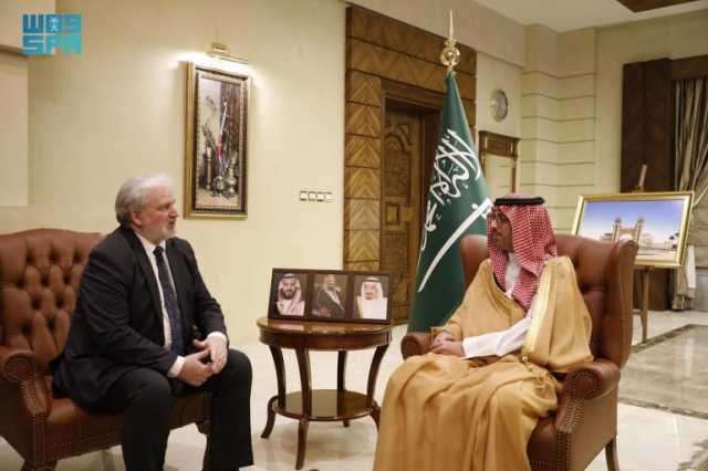 ناقشا الموضوعات ذات الاهتمام المشترك.. محافظ جدة يستقبل سفير جمهورية صربيا لدى المملكة