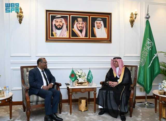 ناقشا الموضوعات ذات الاهتمام المشترك.. مدير فرع وزارة الخارجية بمنطقة مكة يستقبل القنصل العام لبنغلاديش