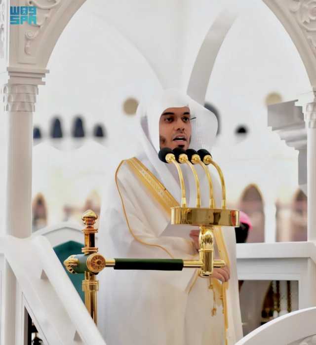 خطبتا الجمعة بالحرمين: الدعاء من أهم أسباب التوفيق والنجاح.. وأعظم ما يُدني العبد من ربه ويُقرِّبه إليه أداؤه فرائضه