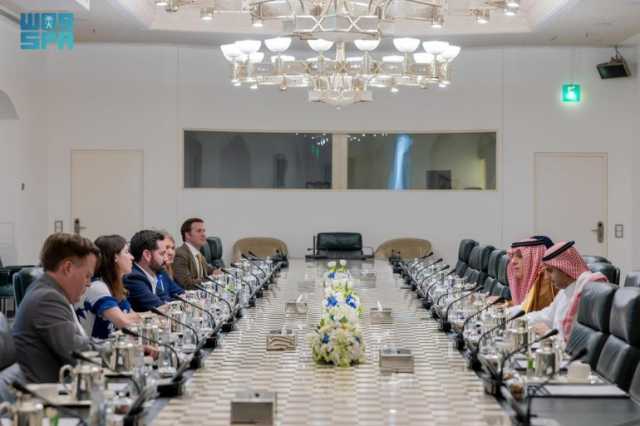 “الجبير” يستقبل وفدًا من مجلس النواب الأمريكي