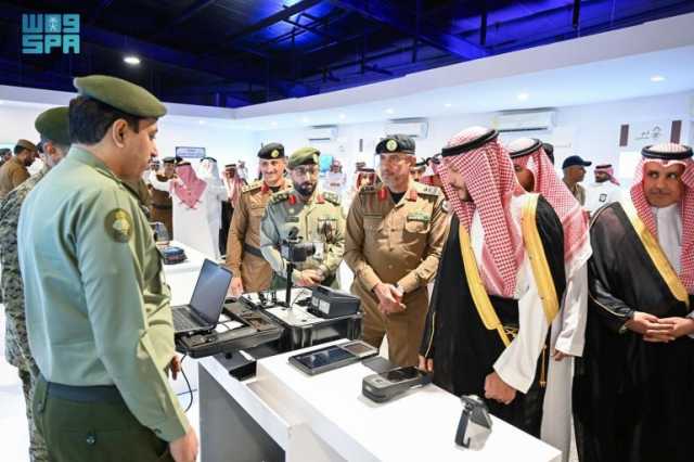 مُحافظ الطائف يتفقد مركز الضبط الأمني بالبهيتة ويدشن مبادرة التكامل التنموي