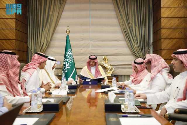 استعرض مشاريعها المنفذة والجاري تنفيذها بالمحافظة.. محافظ جدة يستقبل رئيس القطاع الغربي بشركة المياه الوطنية