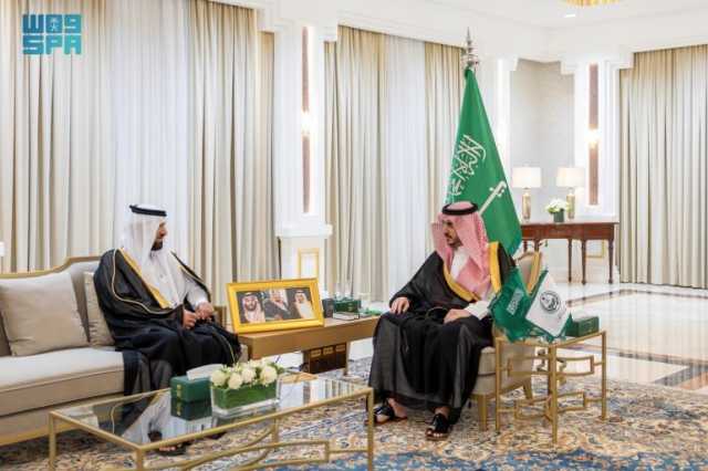 أمير الجوف يكرّم فريق كفاءة استهلاك الطاقة بالإمارة لتحقيق التميز لعام 2024