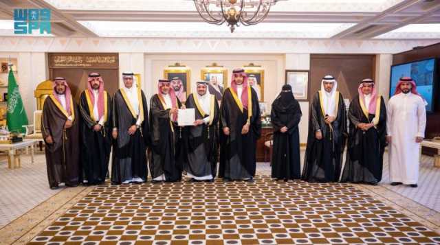 الأمير فيصل بن مشعل يطّلع على تقرير غرفة القصيم للعام المالي 2024